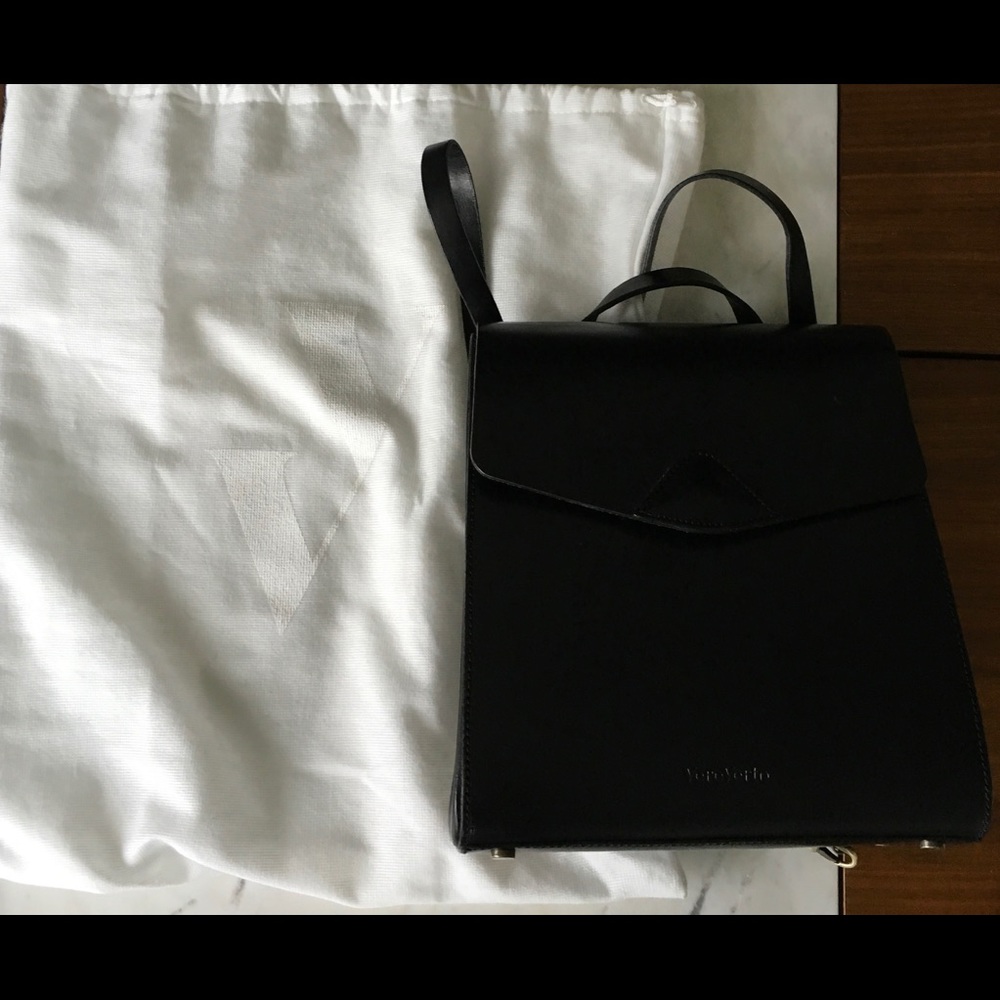 VereVerto Mini Macta in Black